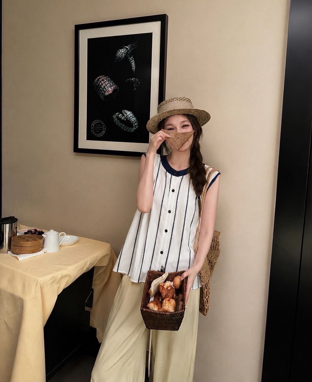 260704稻穗織紋撞色質感背心上衣