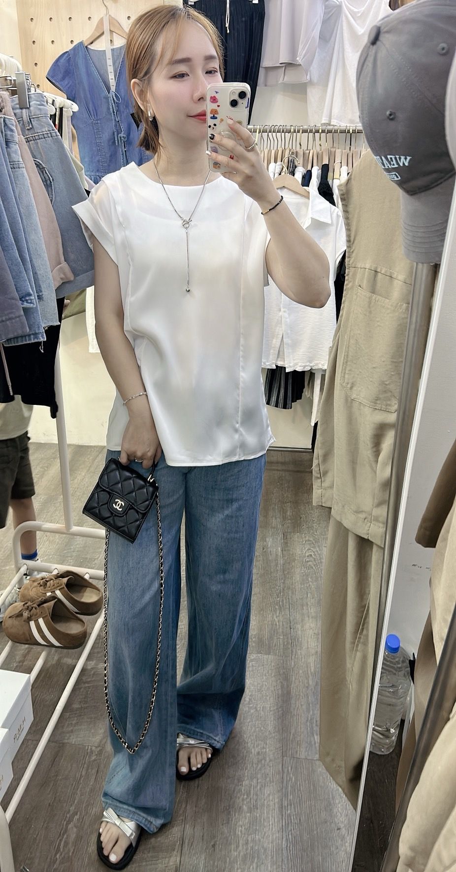 260718圓領緞面上衣