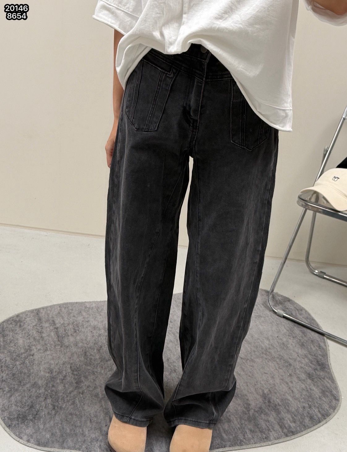 260810立體剪裁高比例牛仔褲