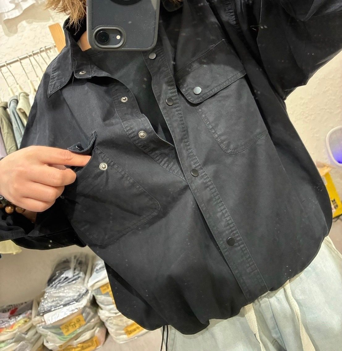 260902炒色水洗蜜桃絨下縮口襯衫