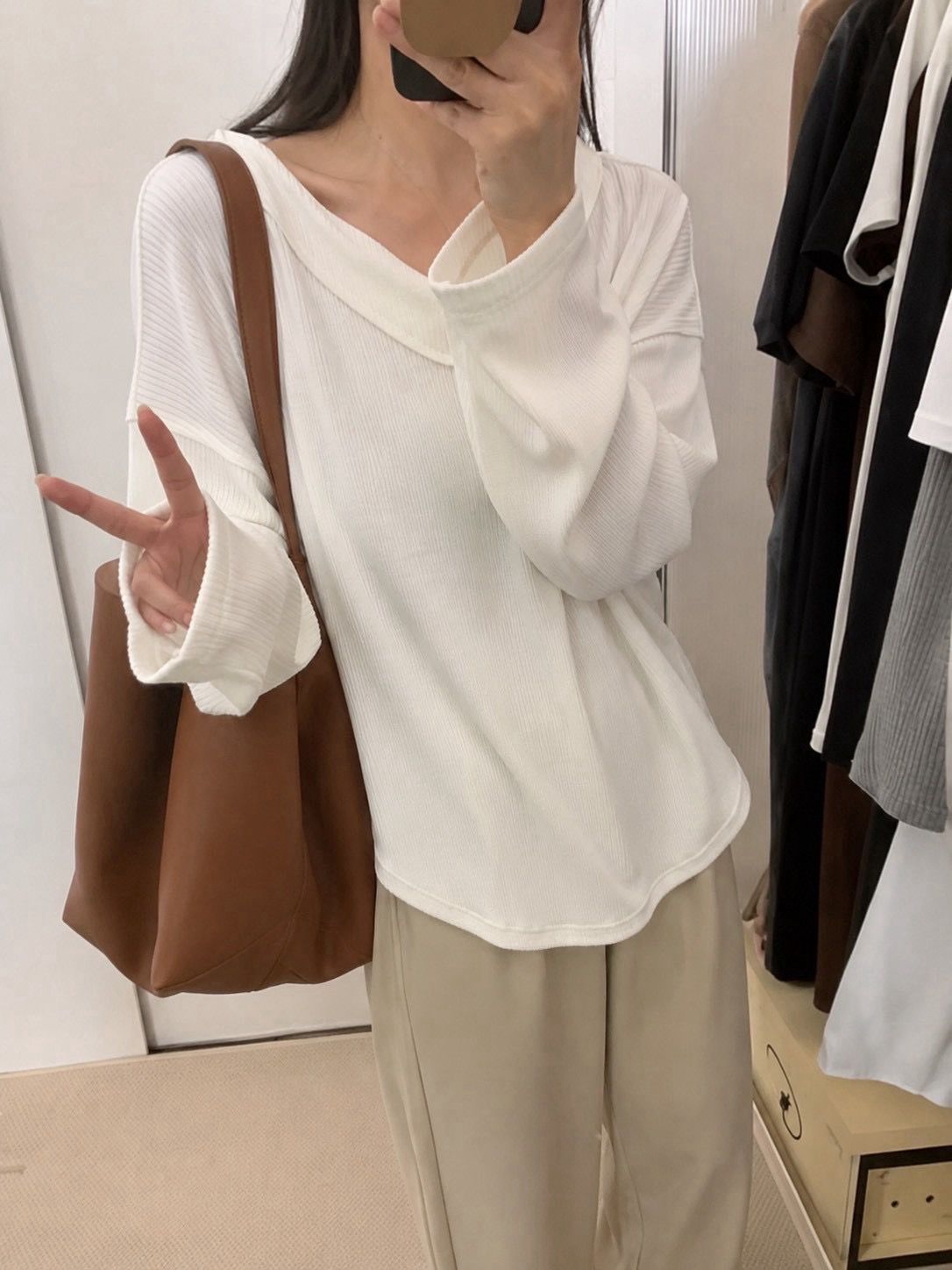 260907v領拼接羅紋長袖