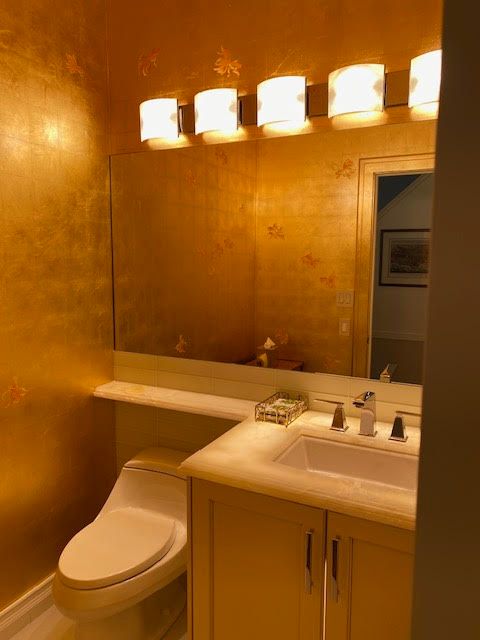 Powder+Room+toilet+and+sink-b5375677.jpg