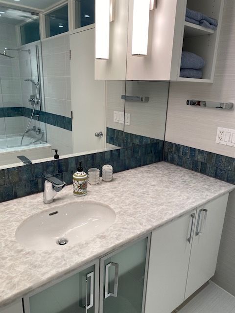 Spa+Bathroom+sink+counter+2.jpg