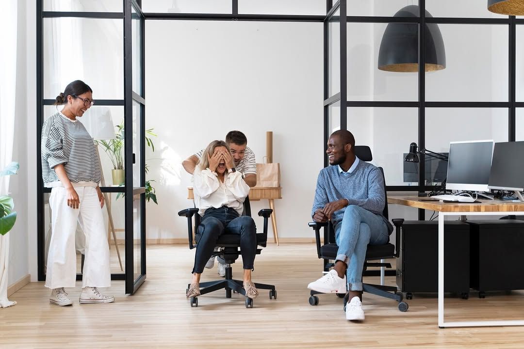 recensioni spazio 8, clienti soddisfatti, arredi ufficio milano, scrivanie, sedie ufficio, fornitura e consegna