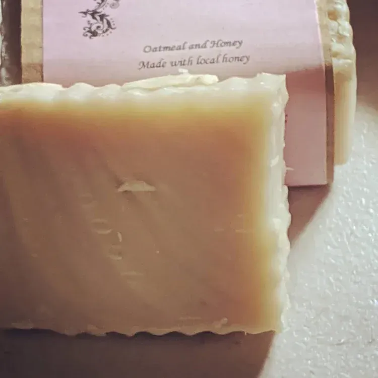 Wandering Cow Farm Soap - Oatmeal & Local Honey