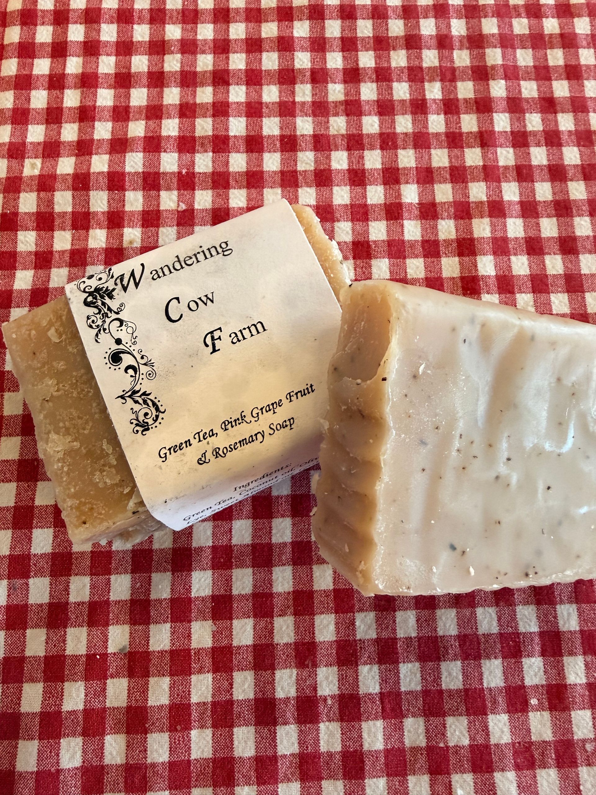 Wandering Cow Farm Soap - Green Tea, Pink Grape Fruit & Rosemary