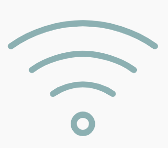 Icono de señal Wi-Fi, tres líneas curvas que emanan de un pequeño círculo, color verde azulado sobre fondo blanco.