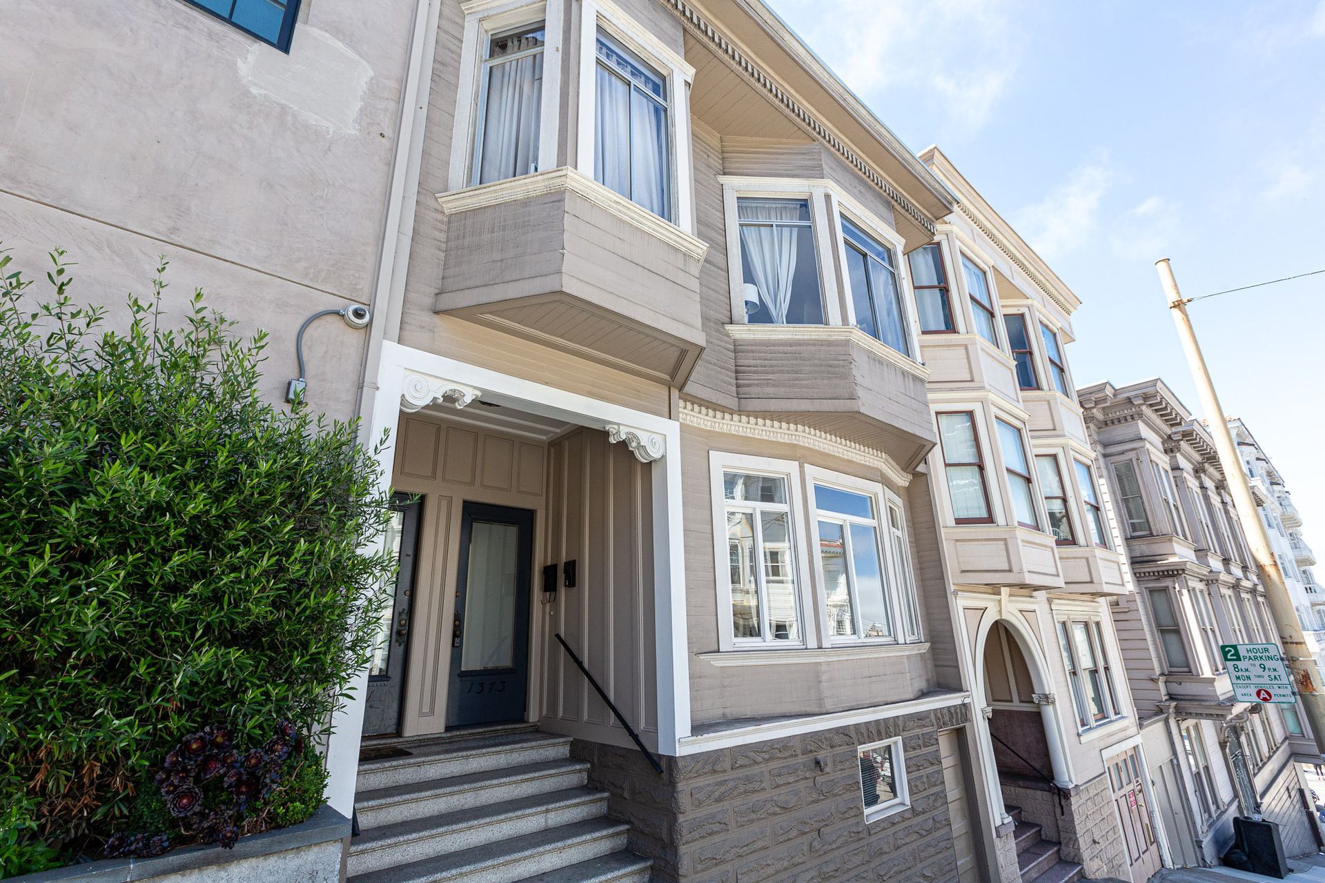 1371-1373 Union Street