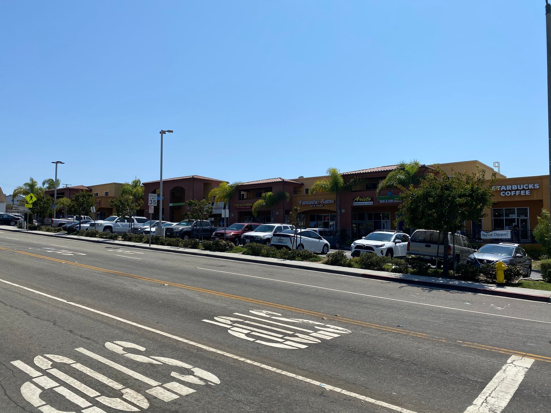 Grand Park Plaza LLC retail shopping center