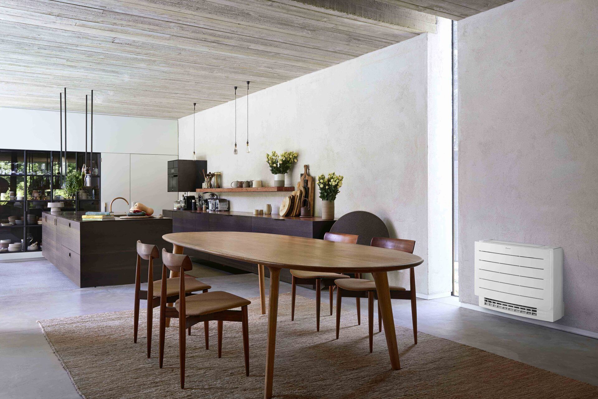 heat pump air conditioning in dining room