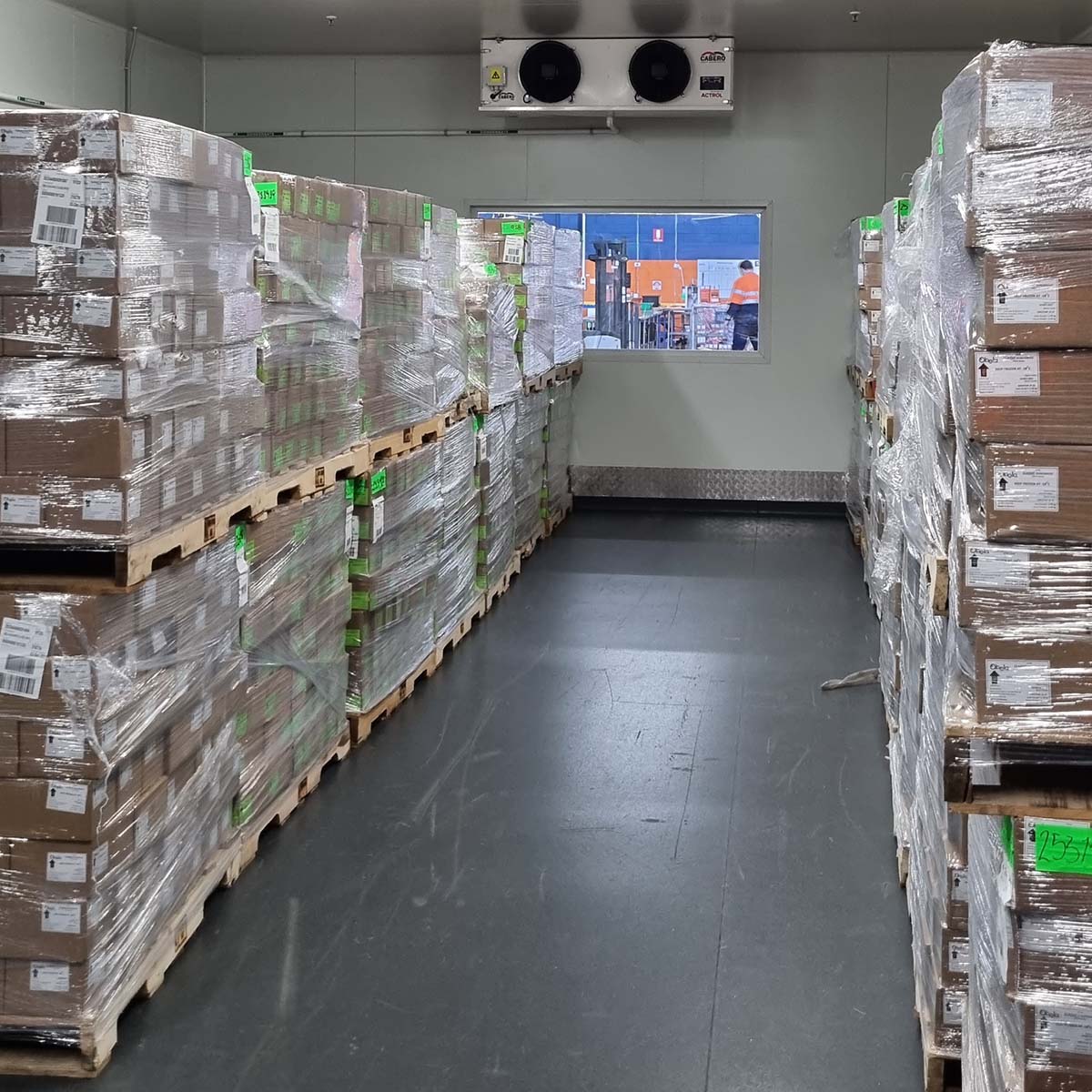 First Class Refrigeration Cool Rooms, Clean Rooms & Display