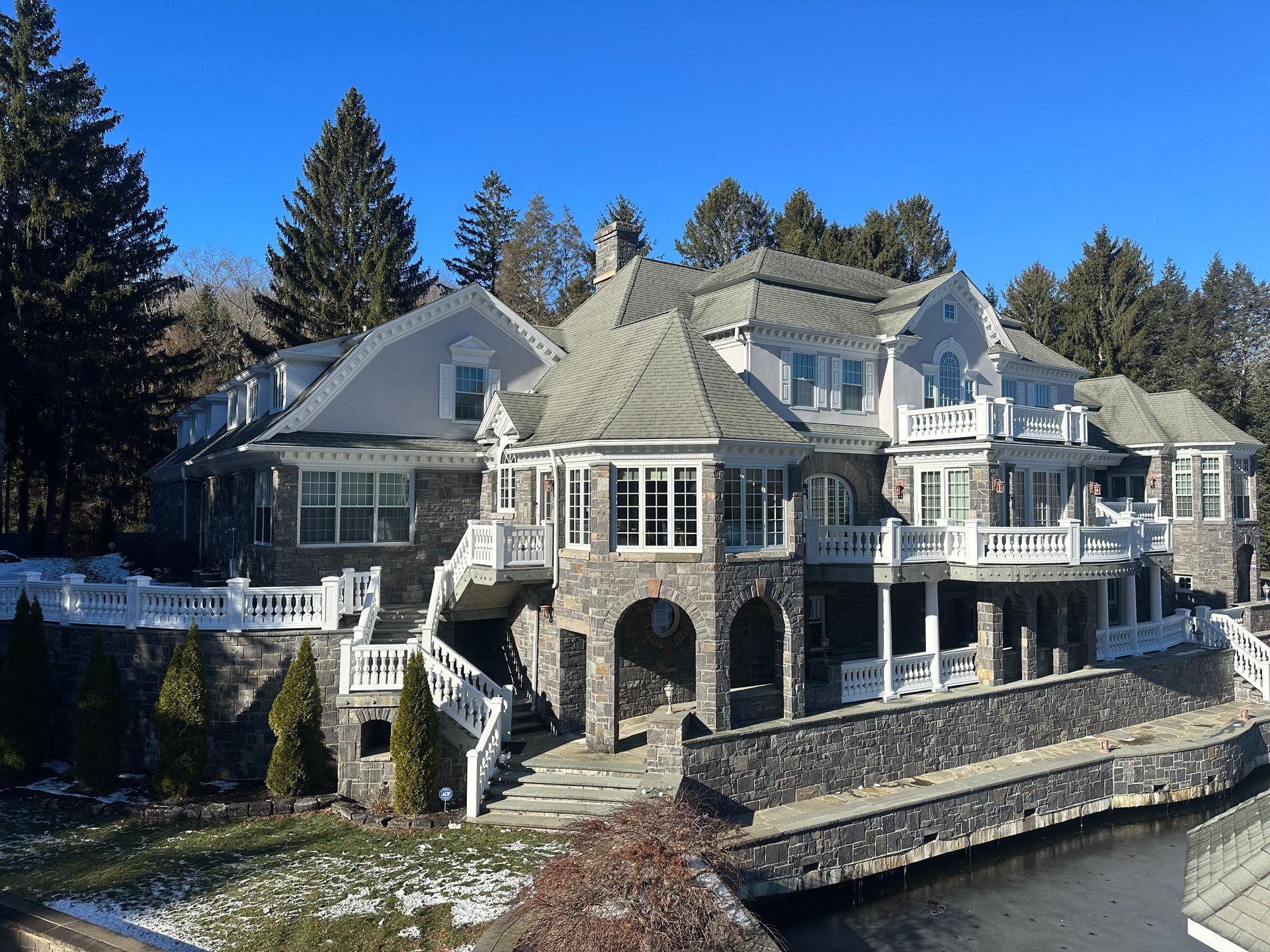 Roof Replacement Cost in CT | Executive Homes LLC 