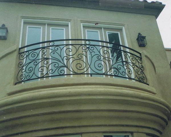 Arched Balcony