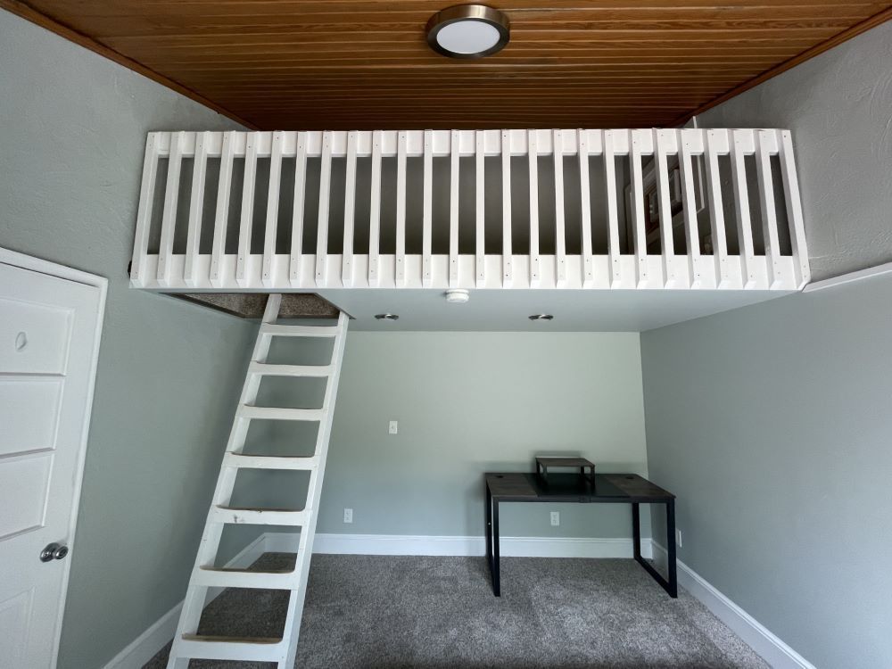 130 vine bedroom