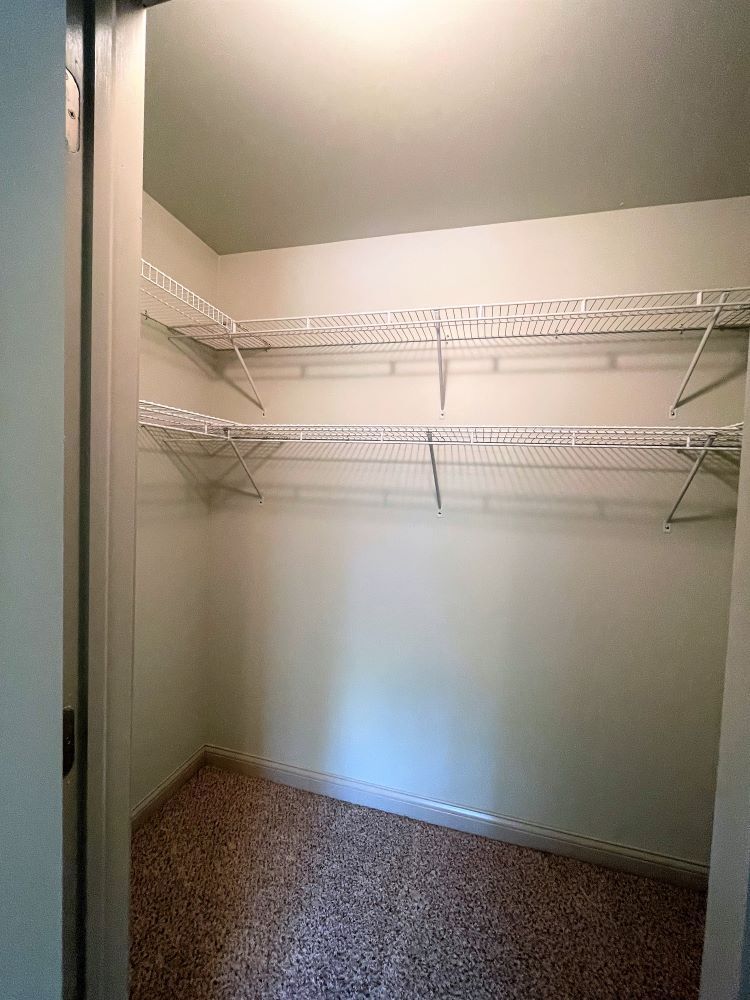walk in closet