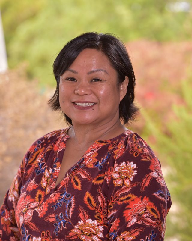 Jane Navarra, Lower Elementary Guide