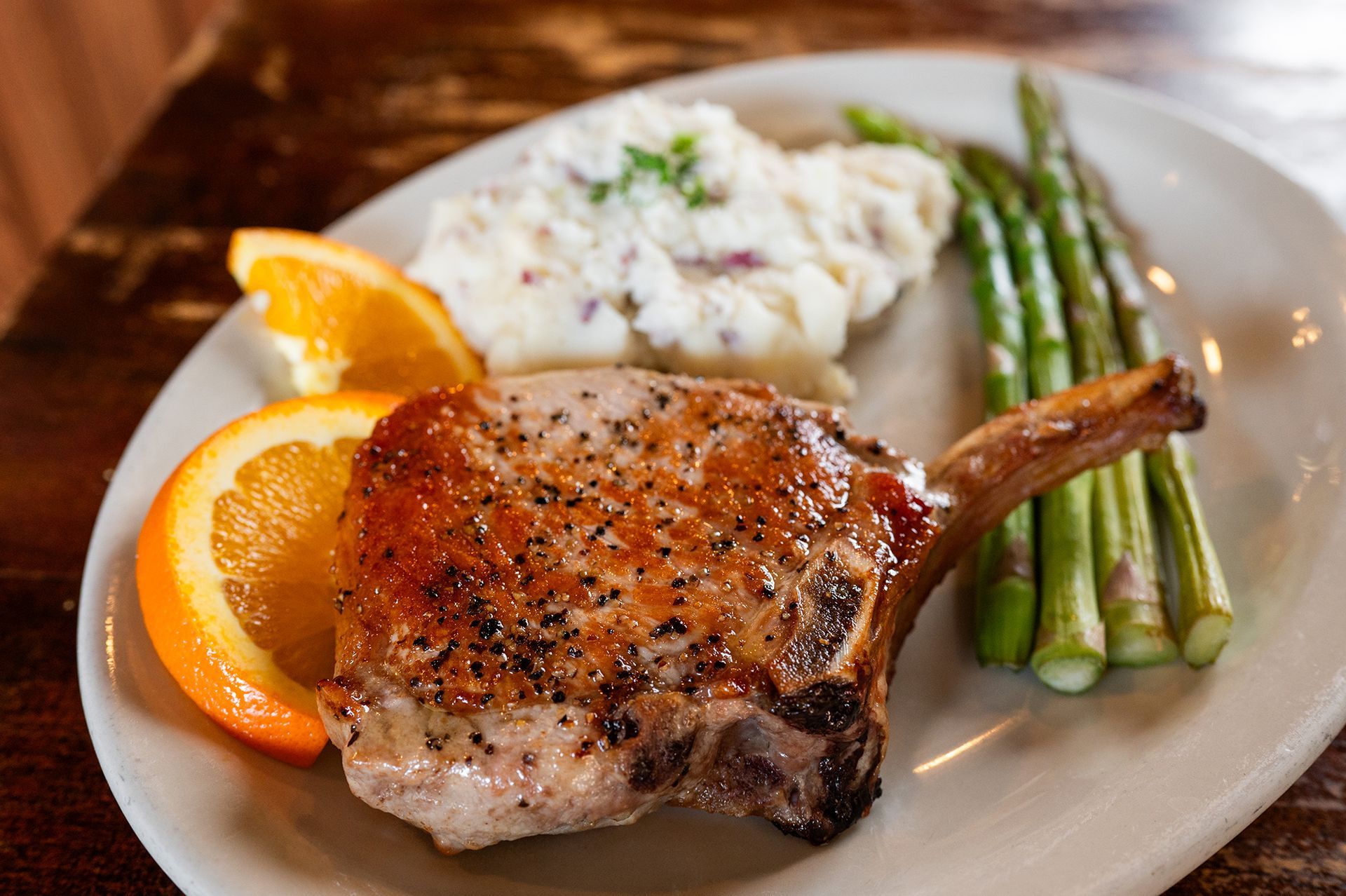 Craving Delicious Pastas, Steaks, & More? Come to Madison’s Cafe in Jefferson City, MO.