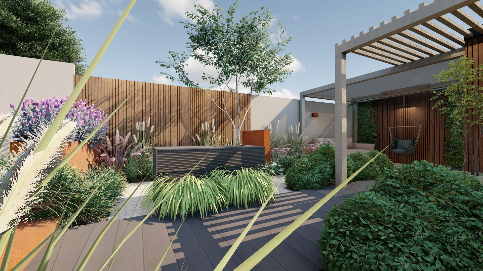 Hedendaags tuinontwerp met houten terras, pergola en weelderig groen.
