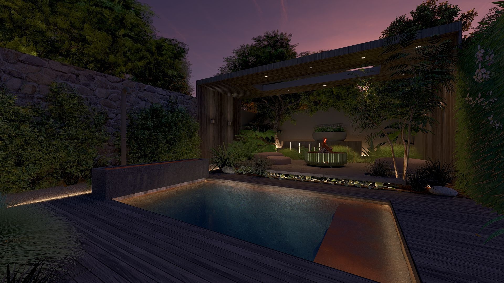 Nachtzicht op een zwembad, houten terras en moderne pergola met sfeerverlichting. Weelderig groen omringt de ruimte.