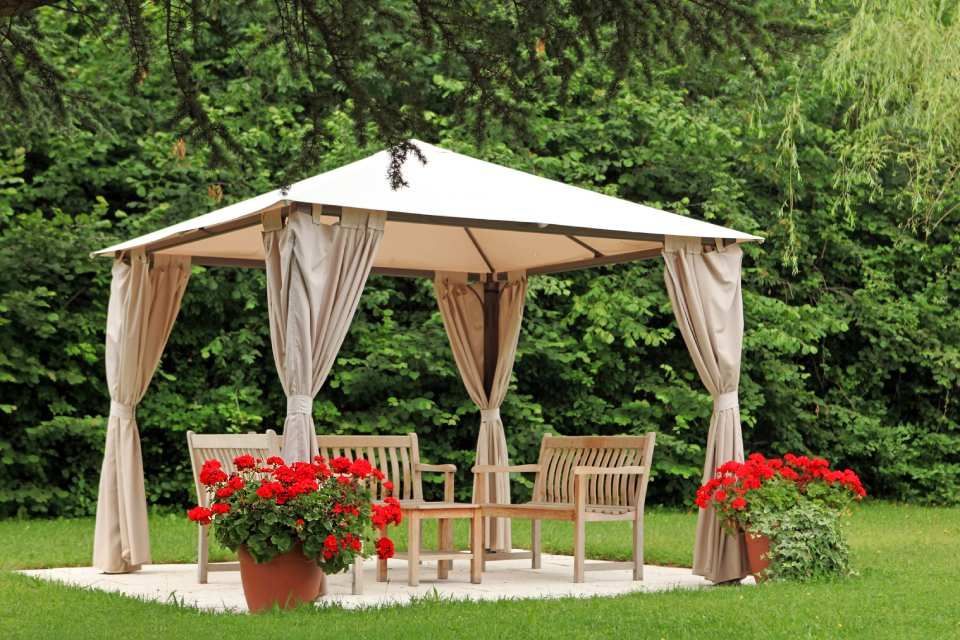 gazebo e arredo giardino