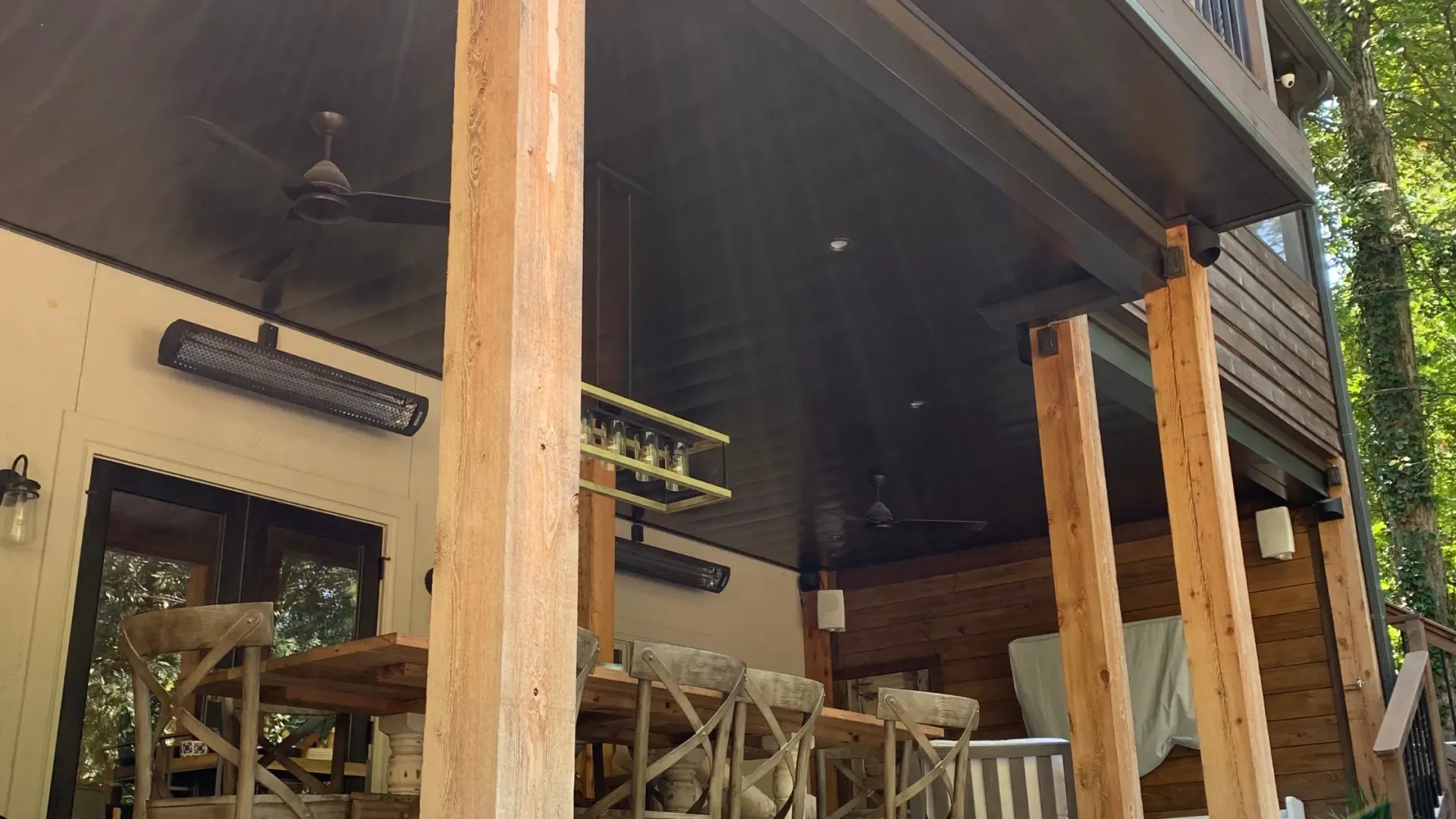 Cocoa brown aluminum under-deck ceiling installed by Maxi Decks Protection.