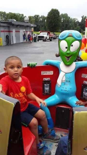 Boy In Rides — York, PA — Sunshine Christian Daycare / Learning Center