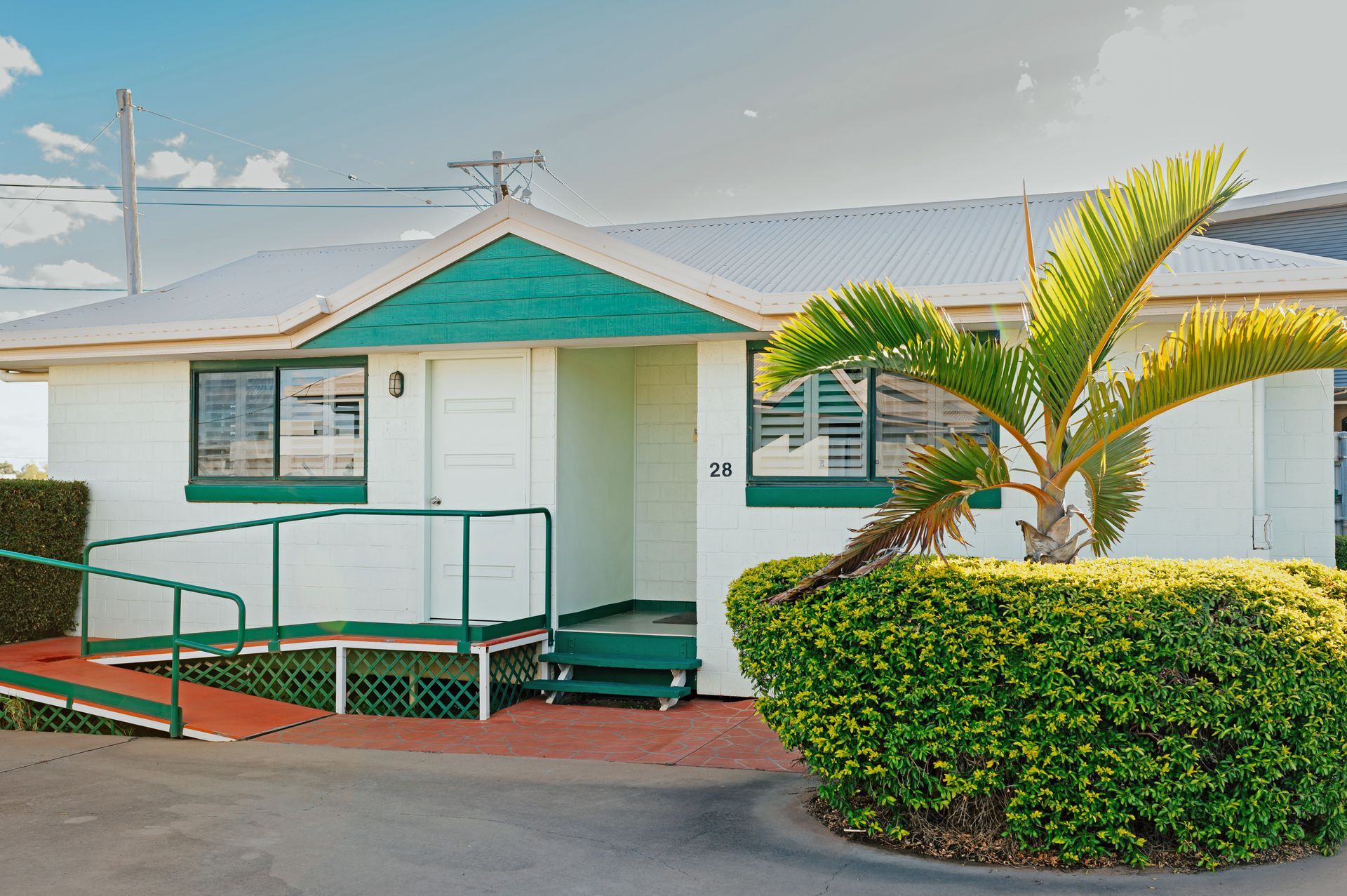 disability suitable cabin with ramp