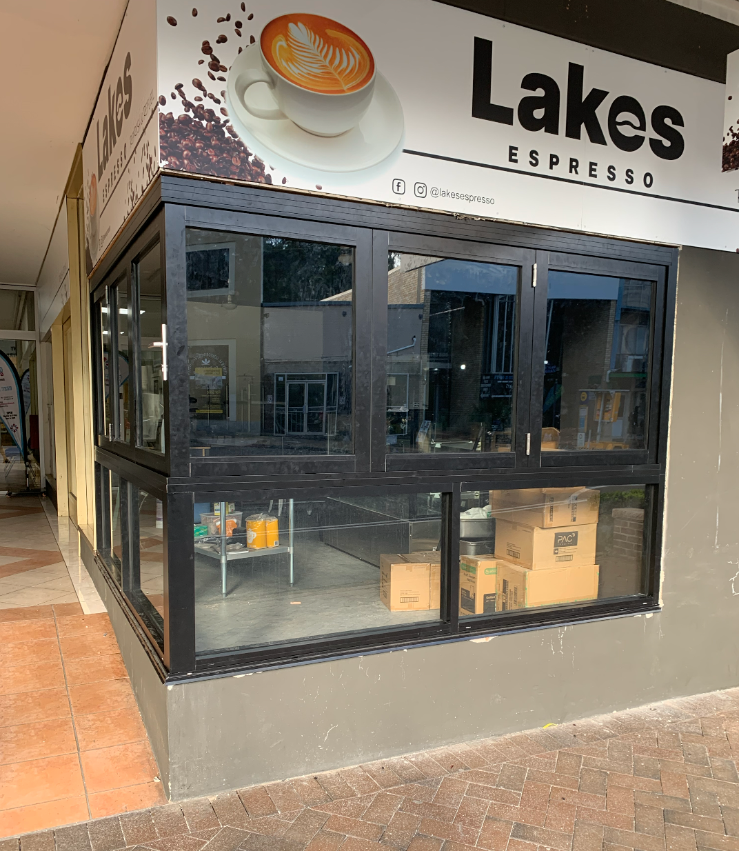 Two Mannequins Are Displayed in a Store Window — Reflect Glass In Lake Macquarie, NSW