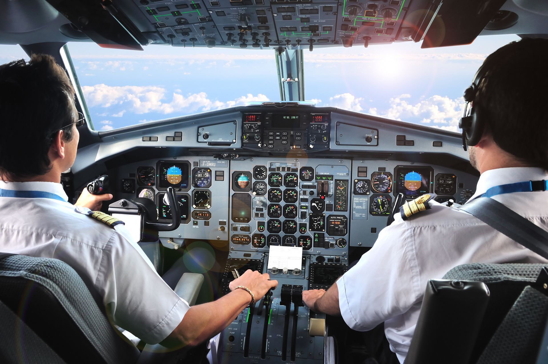 飛行機師、自訓機師、培訓機師、飛機修護、飛機維修、丙級飛機修護證照、乙級飛機修護證照、航空補習班、職訓課程、免費課程、空服、空姐、空少、空服怎麼考、空姐補習班、航空補習班、地勤、地勤怎麼考、地勤補習班
