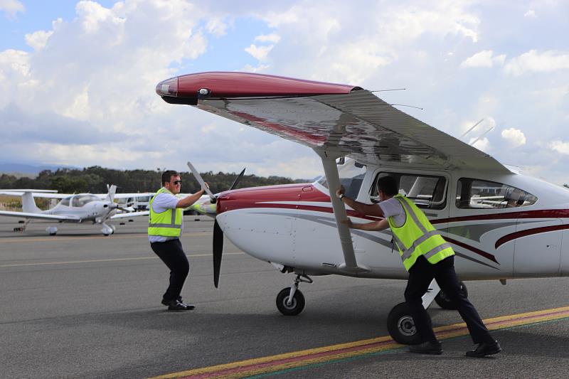 飛機修護、飛機維修、丙級飛機修護證照、乙級飛機修護證照、航空補習班、職訓課程、免費課程