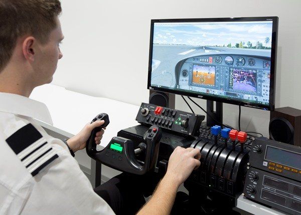 Airways Aviation 澳洲航空飛行學院、飛行學校、飛行機師、自訓機師