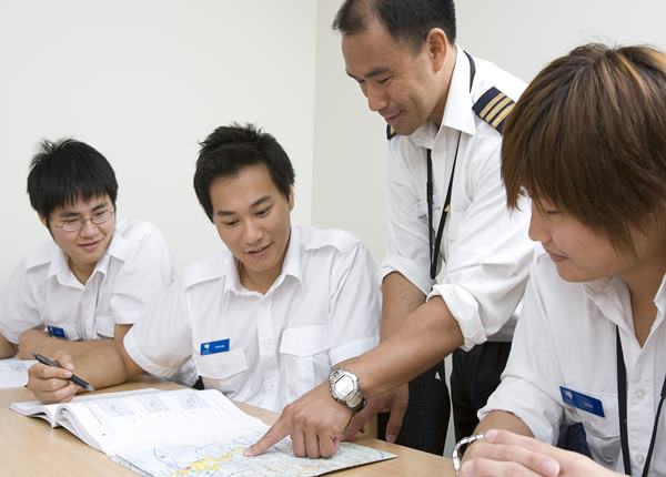 澳洲展翼飛行學院 AUSTRALIA WINGS ACADEMY、飛行學校、飛行機師、自訓機師