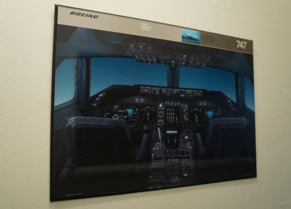 飛行機師、自訓機師、培訓機師、機師怎麼考、職訓課程、女生考機師、CPL商用飛行機師證照、機師薪水、中華航空、華信航空、台灣虎航、長榮航空、星宇航空、培訓飛行機師