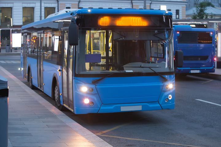 bus di linea per aeroporti