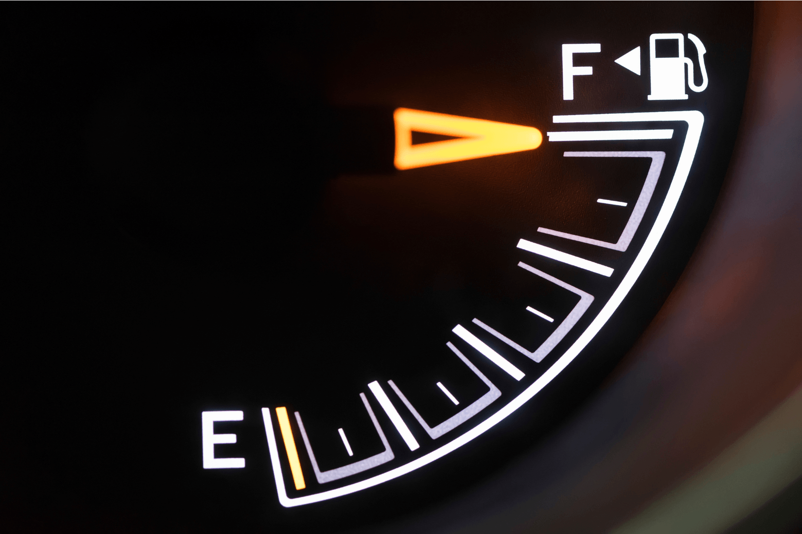 Picture of a gas gauge show full