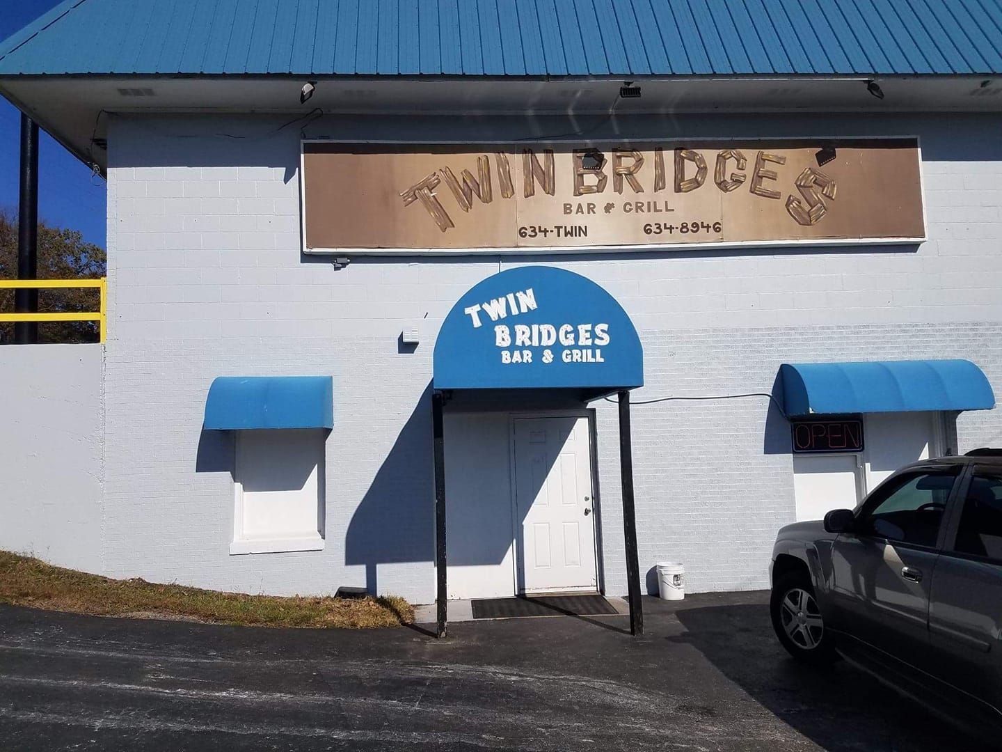Restaurant Awnings