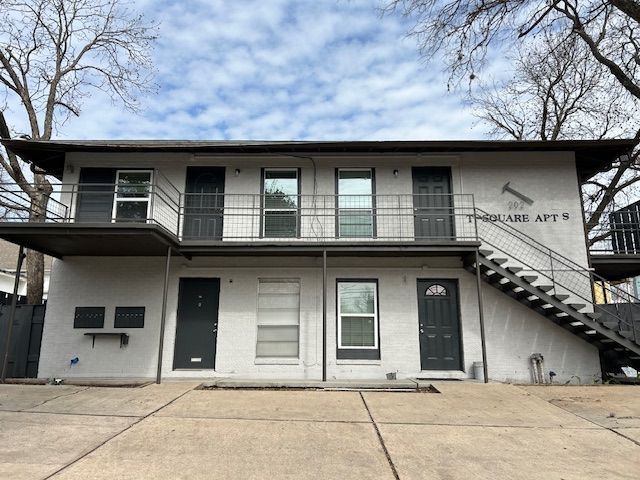 T-Square Apartments