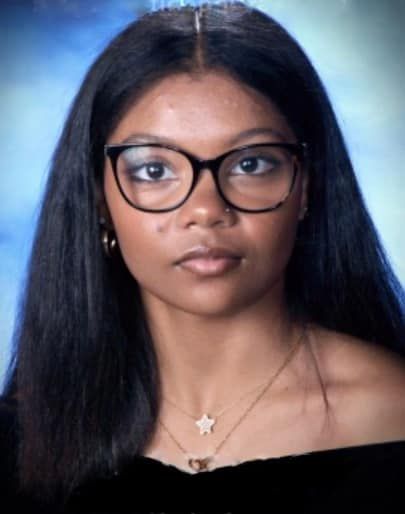 Senior portrait of young woman