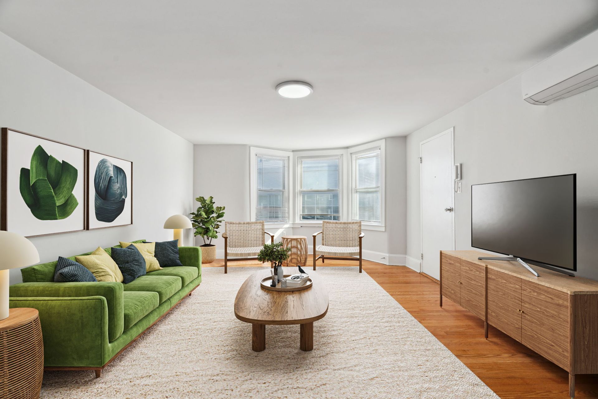 Living Room in 10 Montgomery, Bala Cynwyd