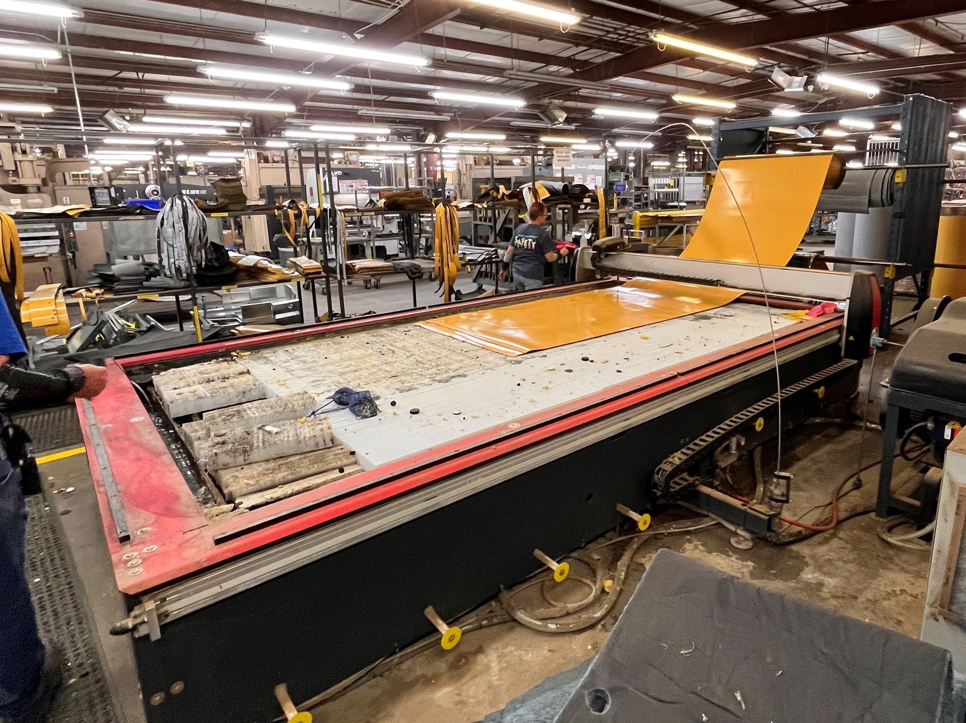 water jet cutting table cleaning