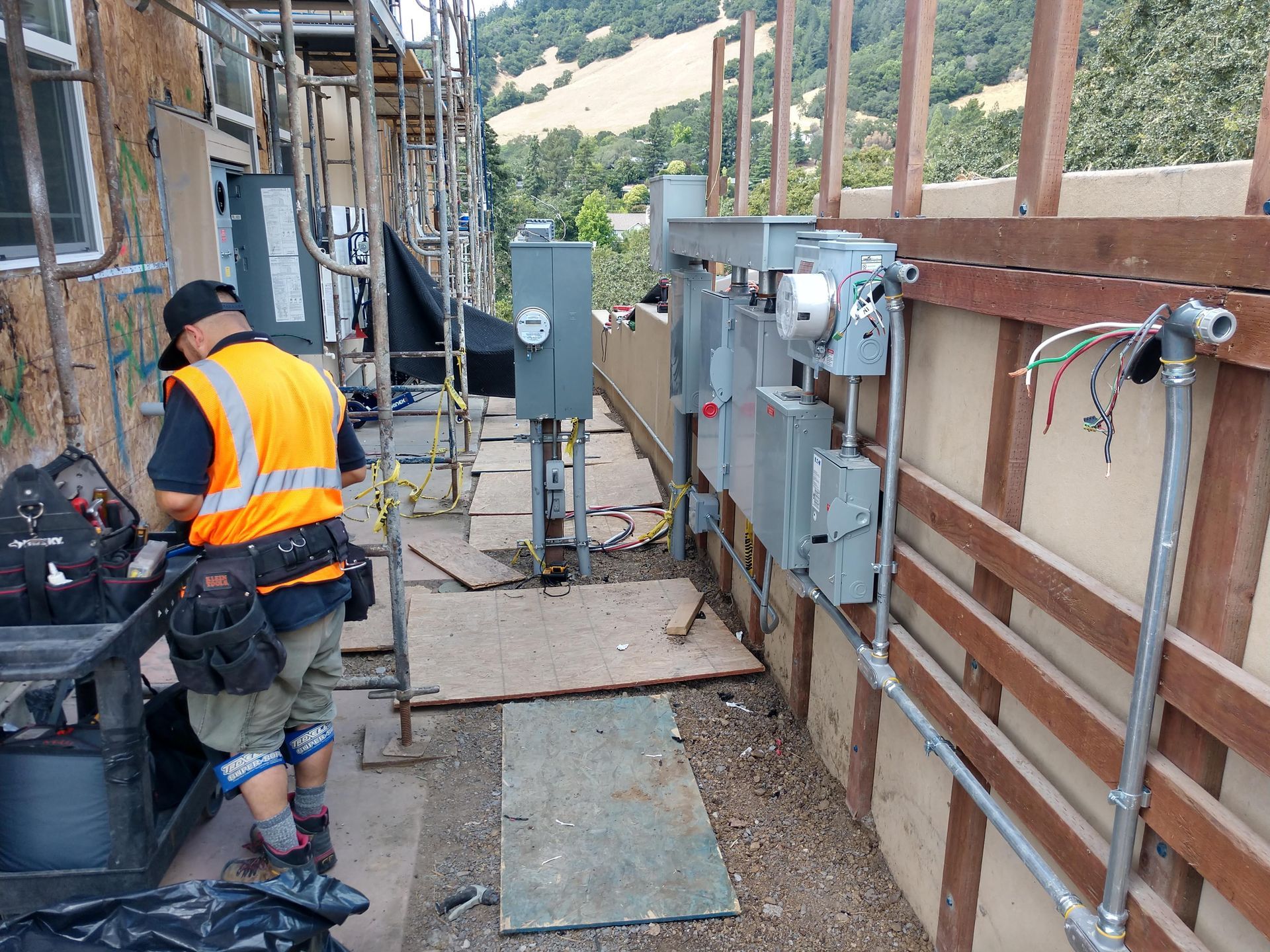Lightning Electric: Powering Homes with Expert Electrical Solutions