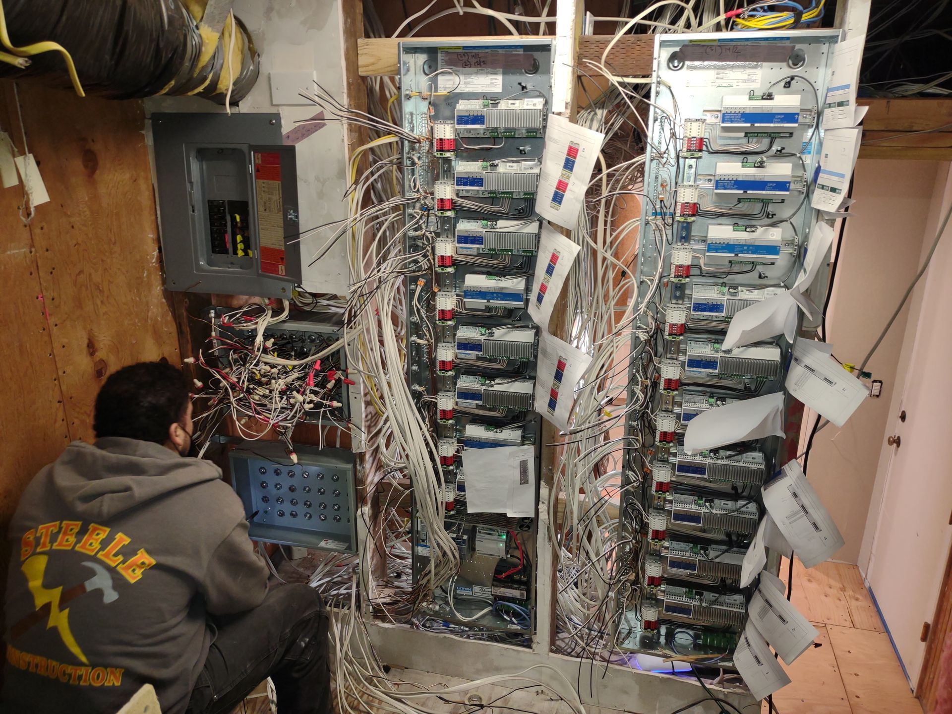 Lightning Electric: Powering Homes with Expert Electrical Solutions