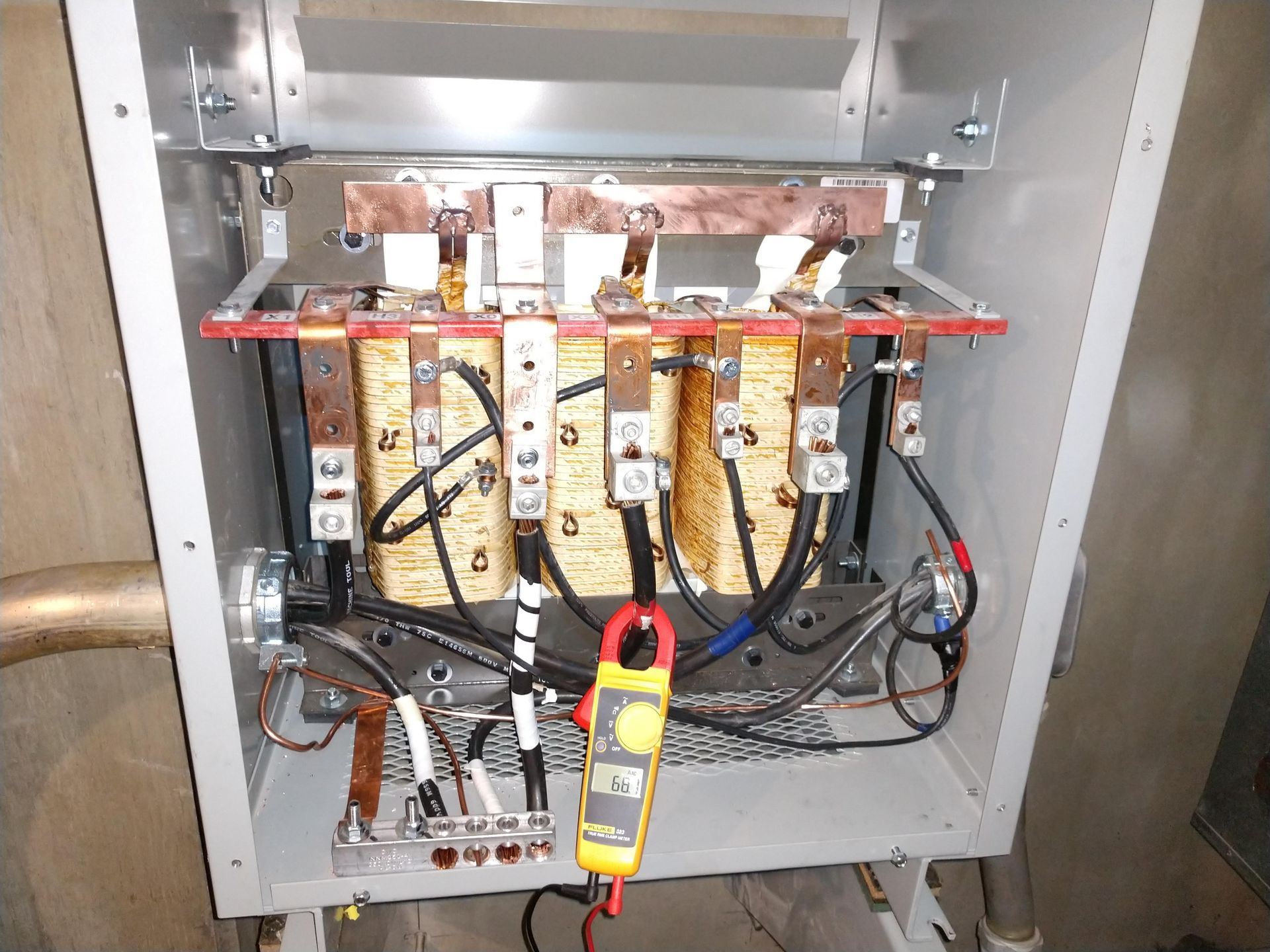 Lightning Electric: Powering Homes with Expert Electrical Solutions
