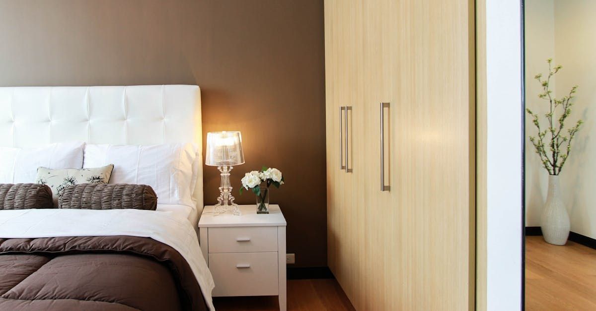 quiet bedroom in ICF home | Dry-ins and custom home builds in Jefferson City, MO