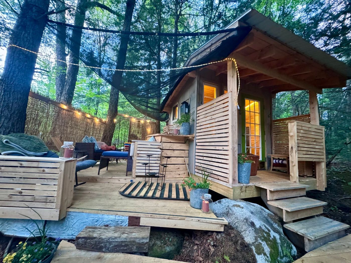 The lounge deck off of the sauna at Stone City