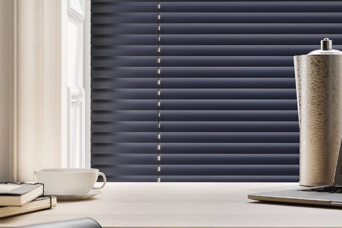 Hunter Douglas Modern Precious Metals® Mini Blinds near Elizabethtown, Kentucky (KY)