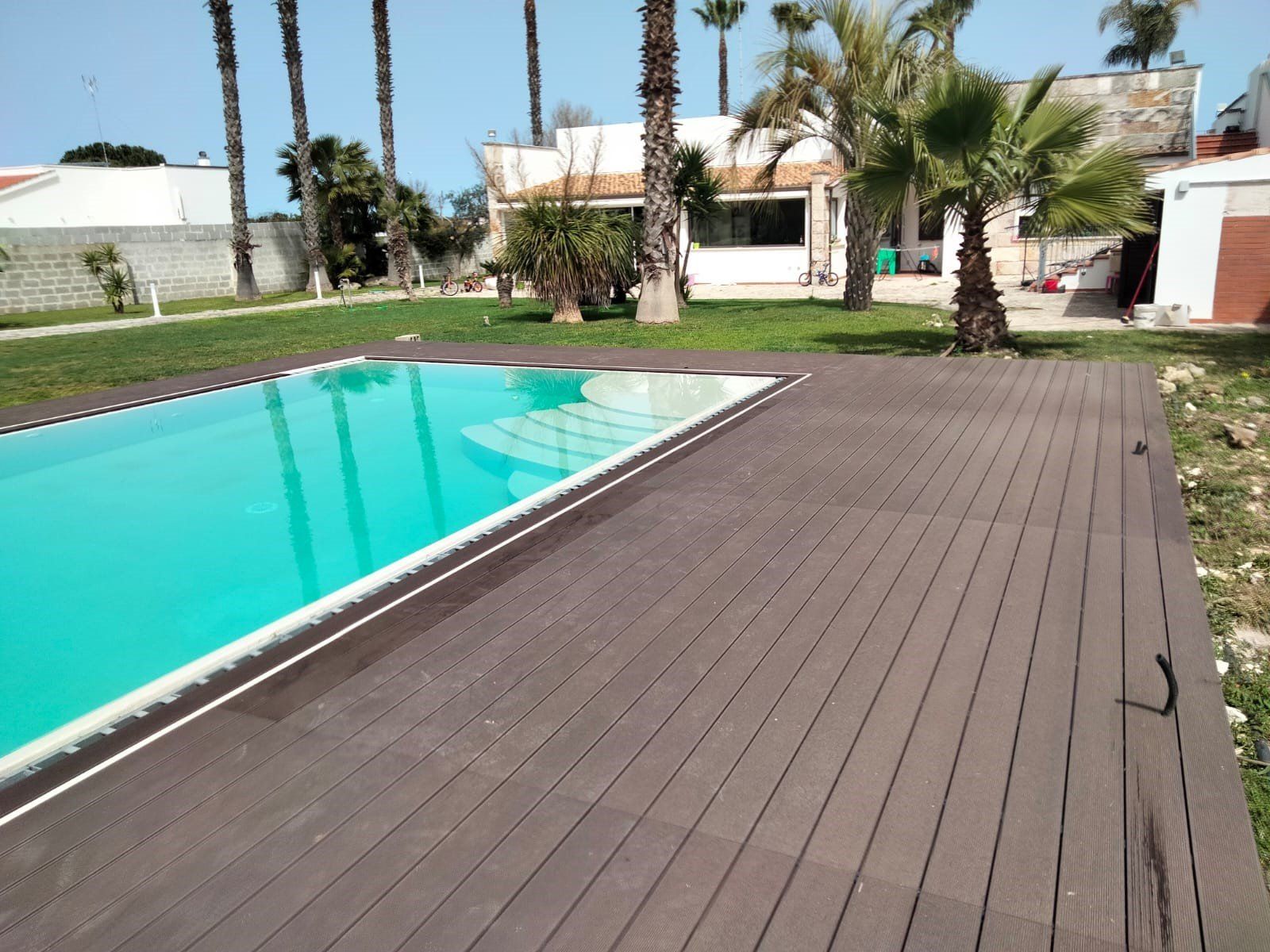 pavimenti per piscine