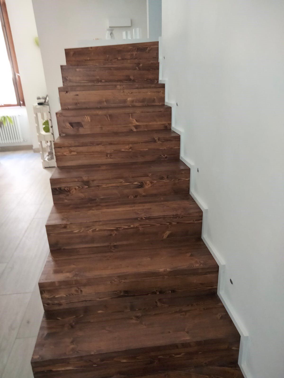 scale in legno
