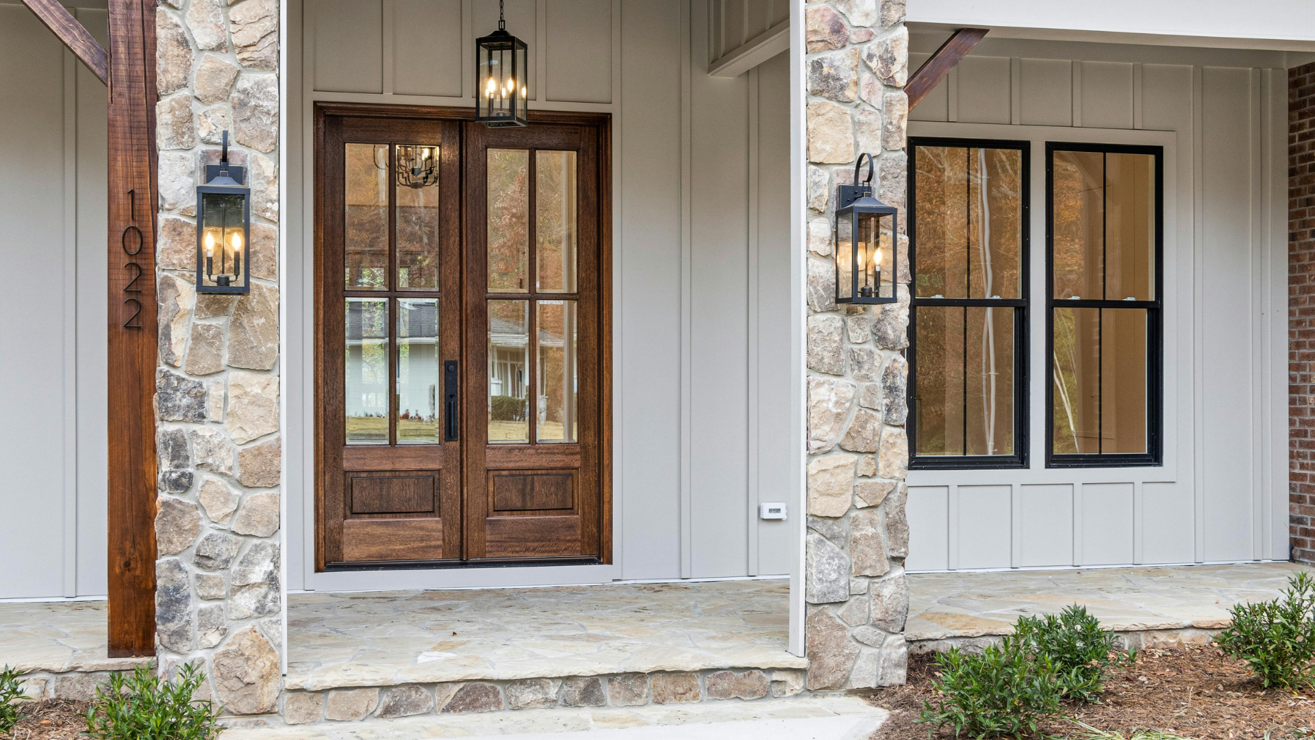 clear residential windows after foggy window glass repair