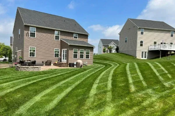 Professional landscapers in Dallastown providing custom lawn care landscape design